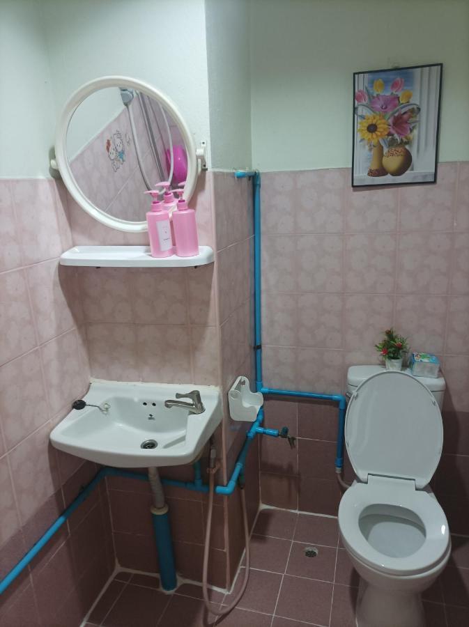 Appartement Jatuporn A3 à Rangsit Extérieur photo