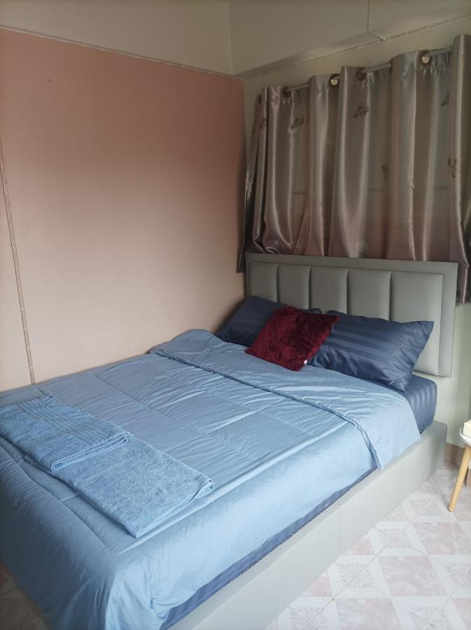 Appartement Jatuporn A3 à Rangsit Extérieur photo