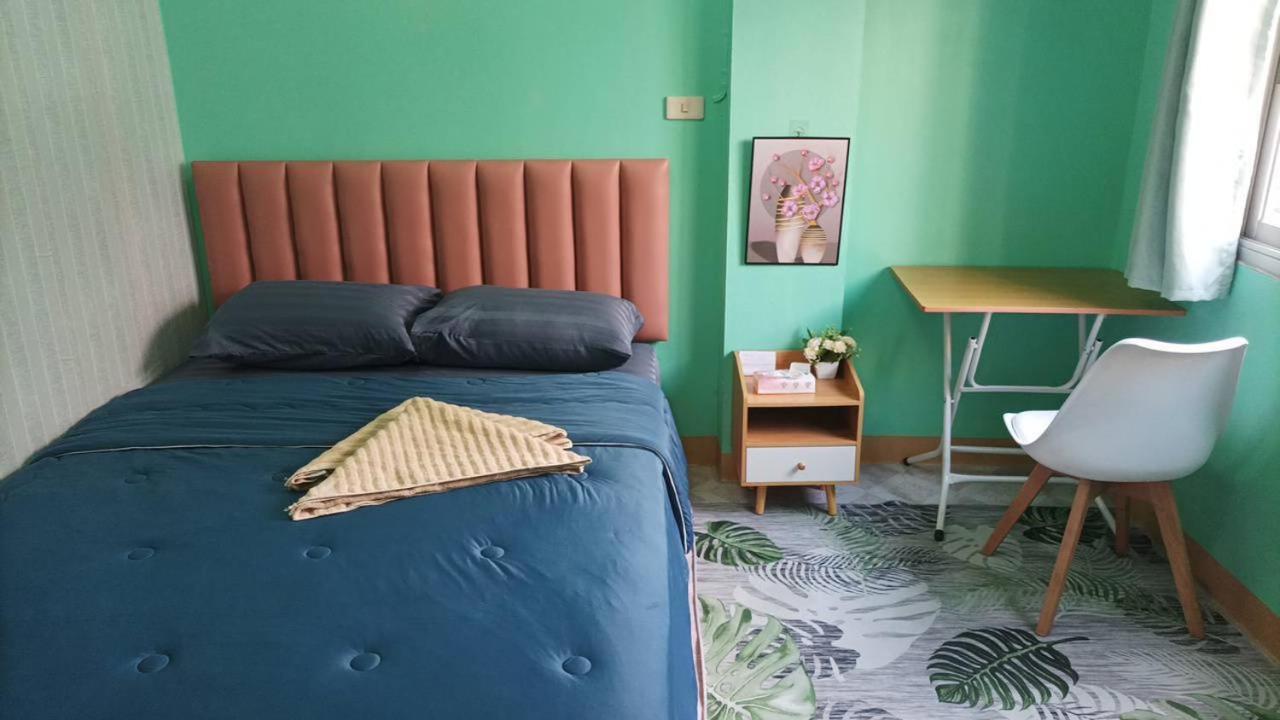 Appartement Jatuporn A3 à Rangsit Extérieur photo